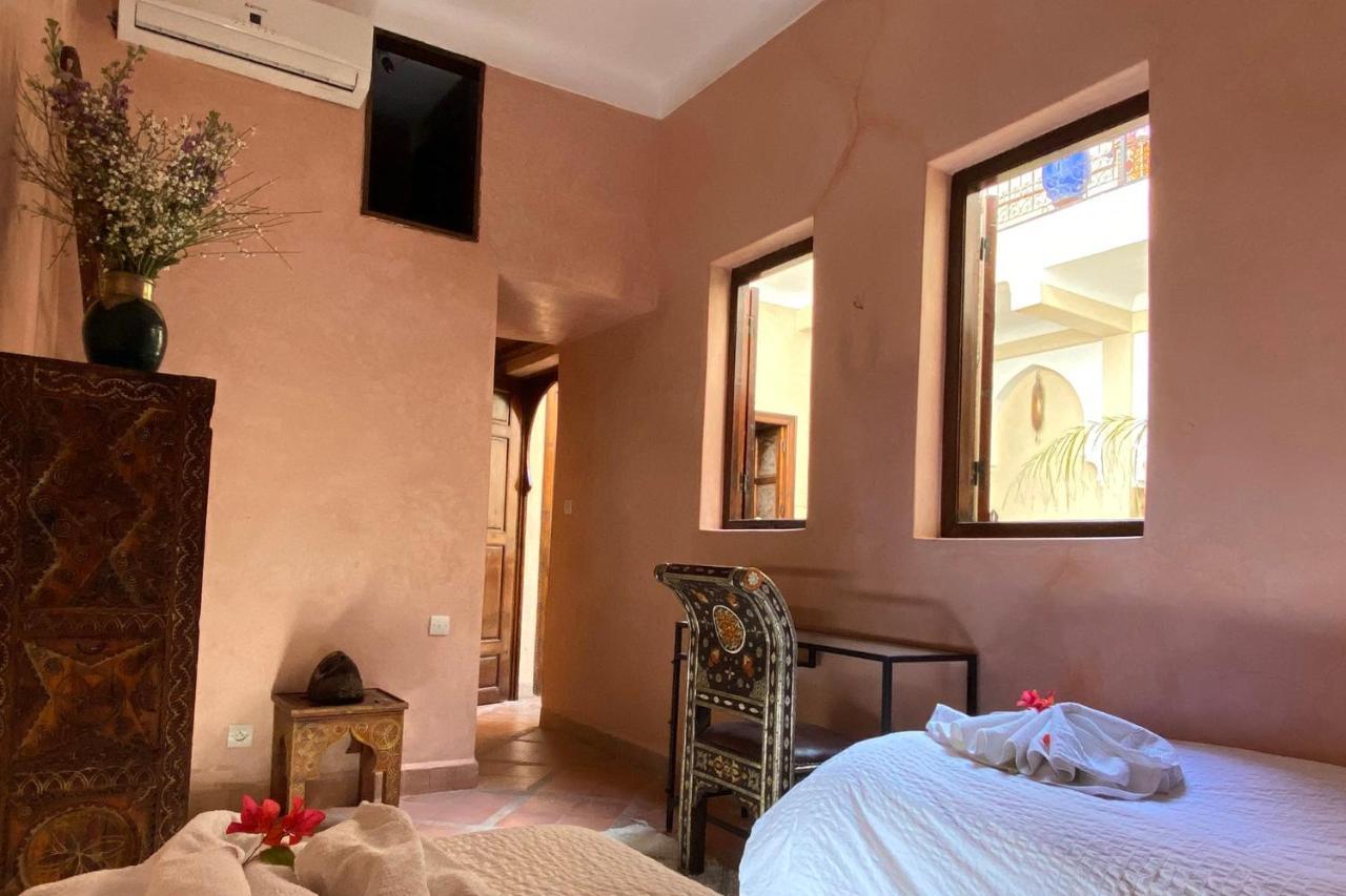 Riad Of The Storks - Exclusive Use For Up To 17 Persons Марракеш Экстерьер фото